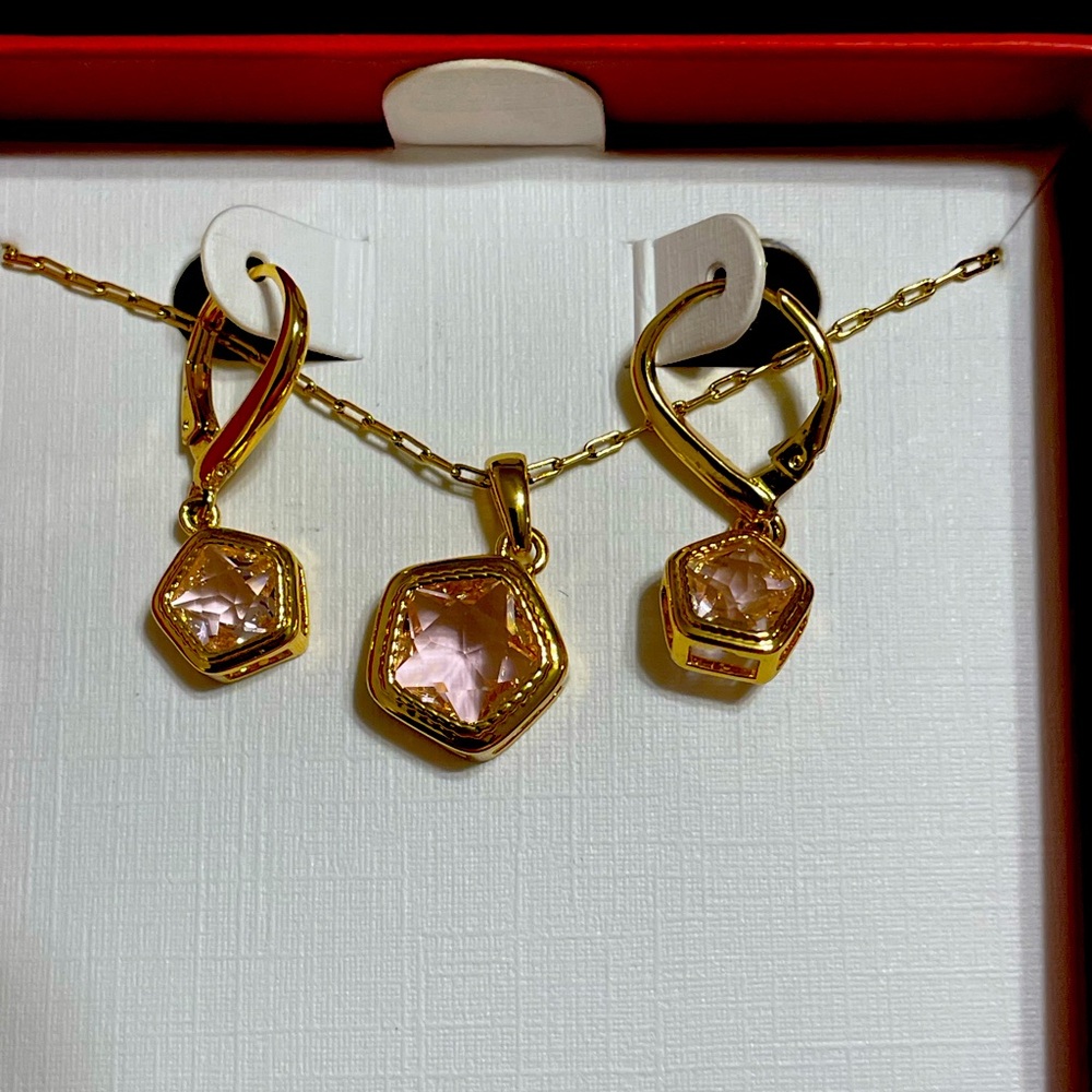 Talbots Necklace and Earring gift set, Brand New